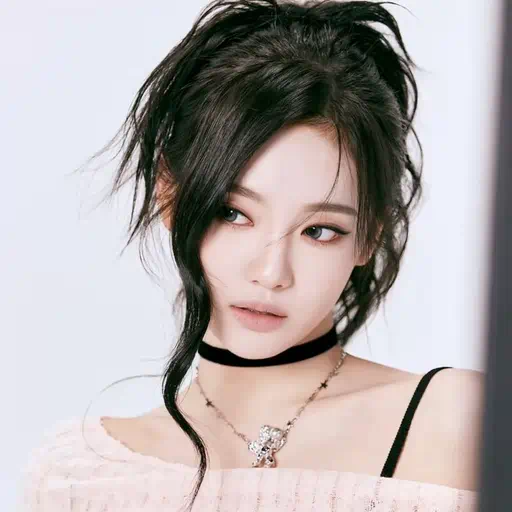 ✿    yizhuo / ningning    𖹭    .    she any's avatar