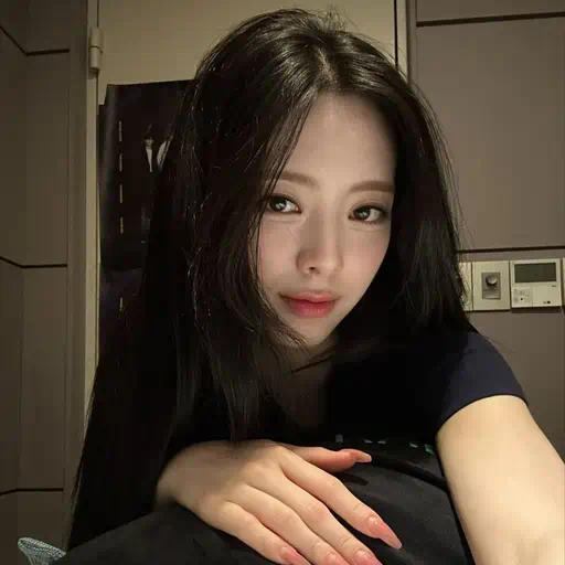 ✿    yuna    𖹭    .    she sunny's avatar
