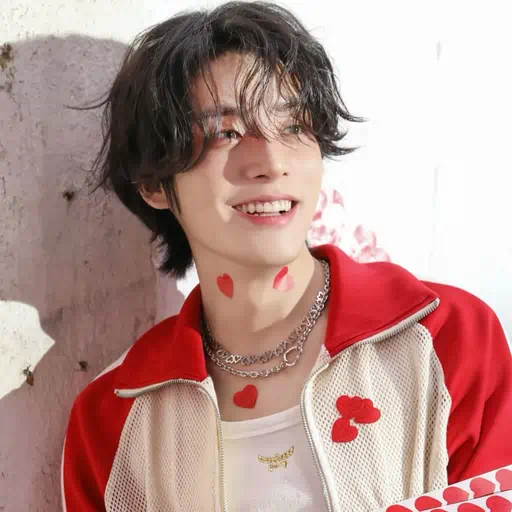 ✿    jake / jaeyun    𖹭    .    he they summer's avatar